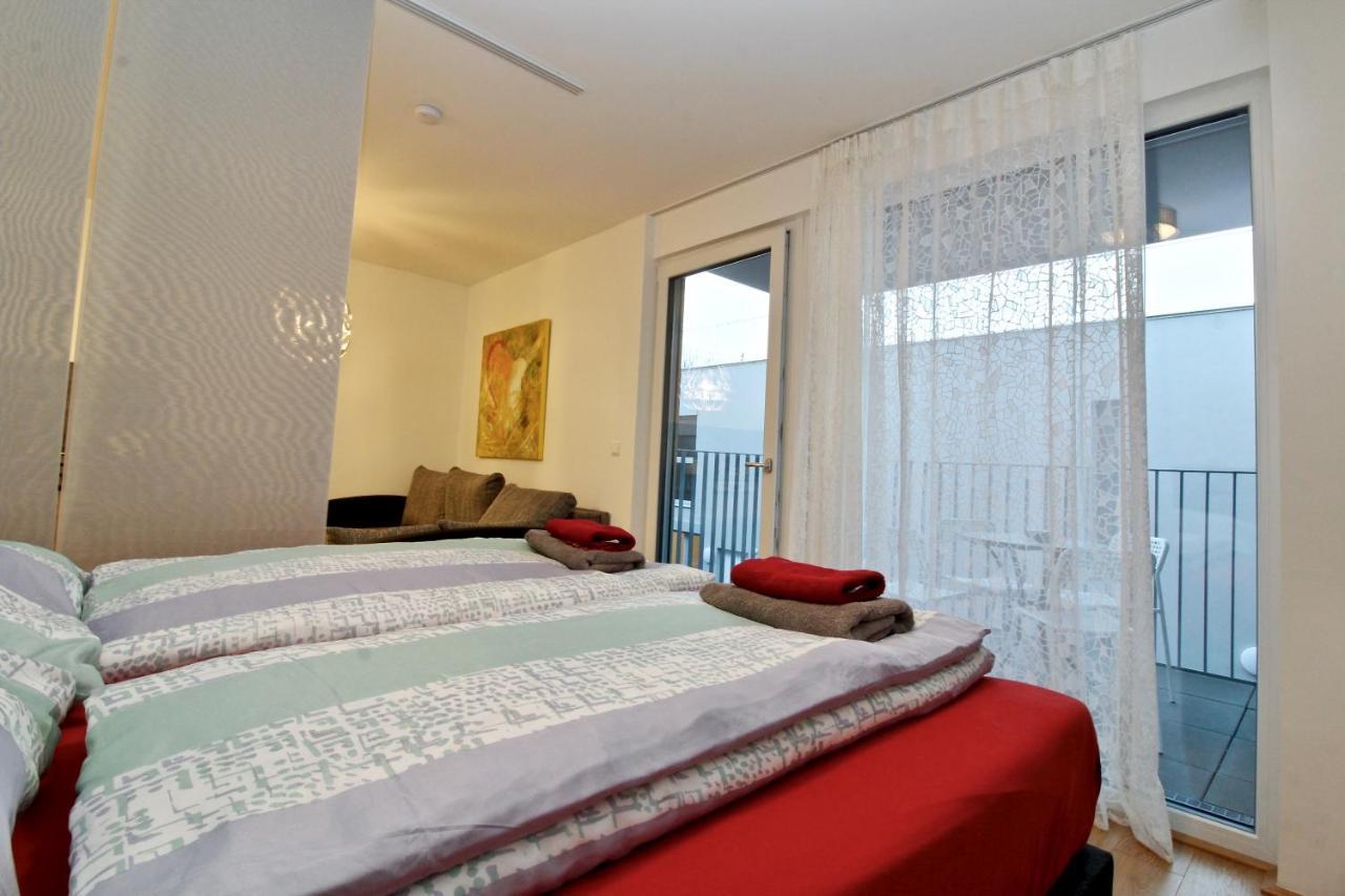 Balcony/Pool/Free Parking Garage Studio Wien Eksteriør bilde