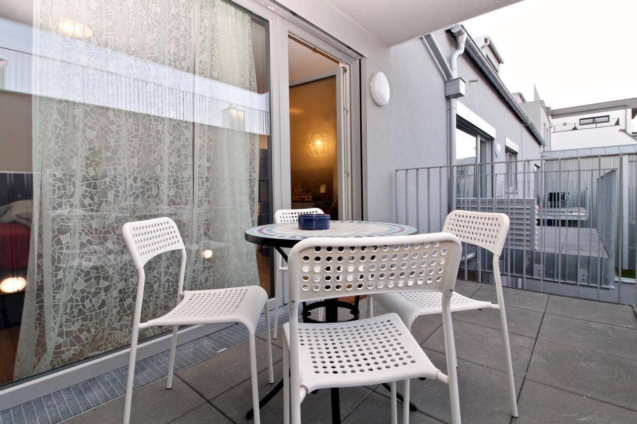 Balcony/Pool/Free Parking Garage Studio Wien Eksteriør bilde