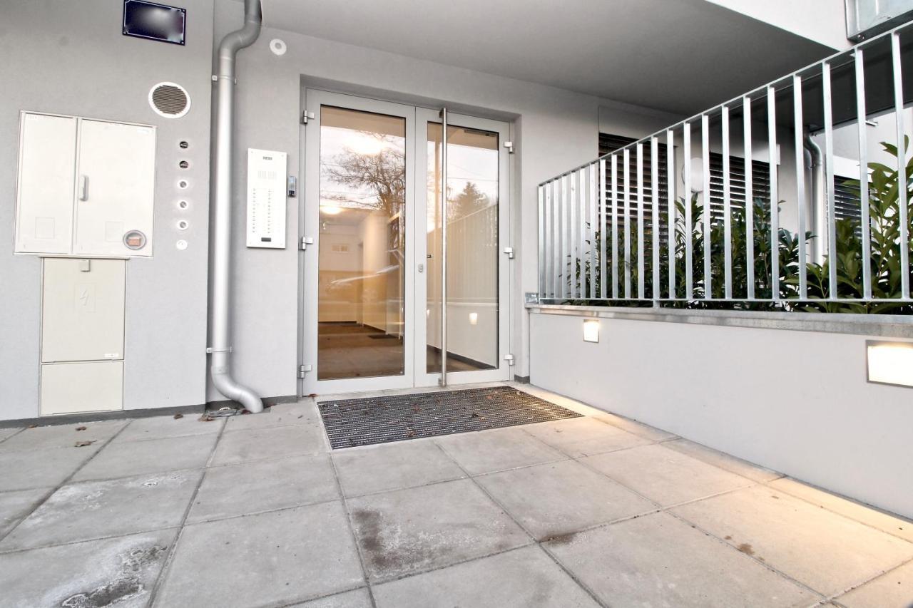 Balcony/Pool/Free Parking Garage Studio Wien Eksteriør bilde