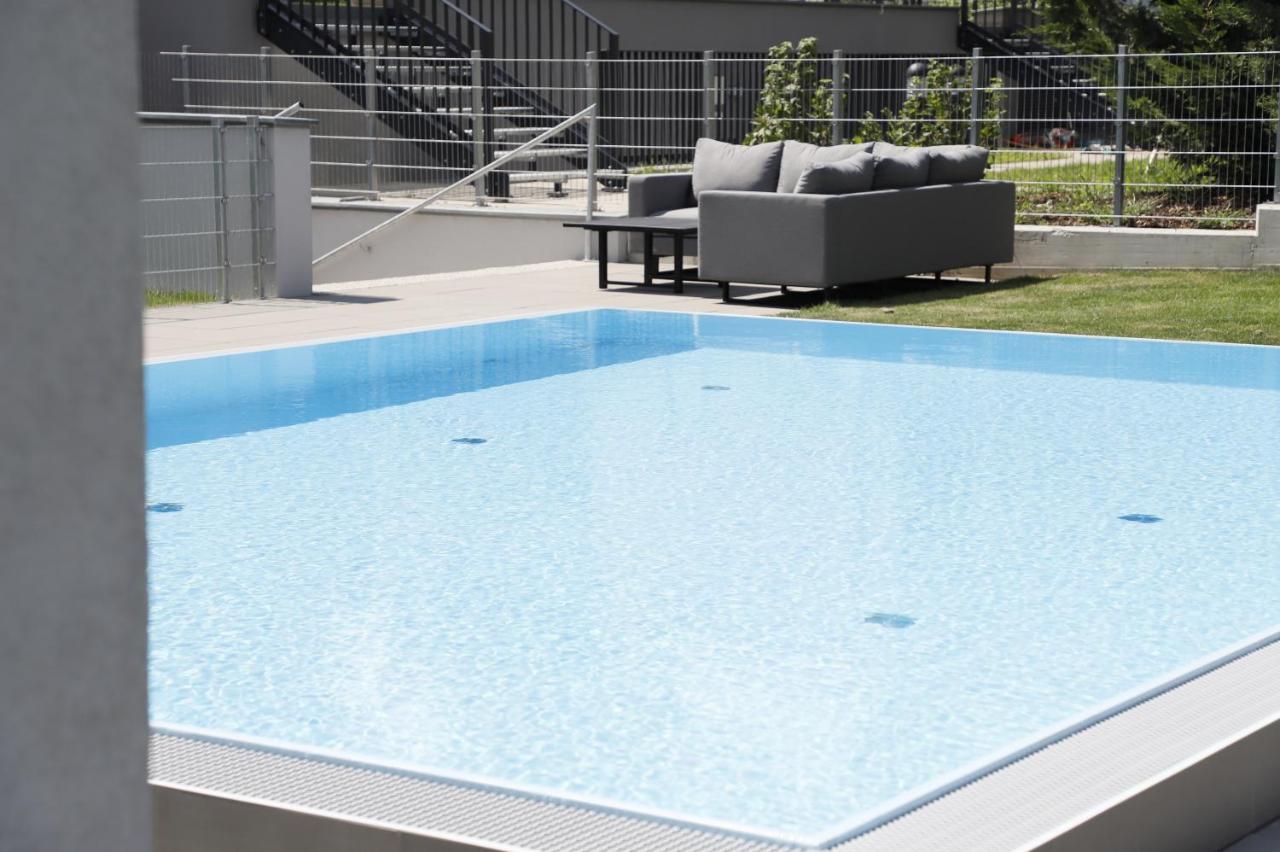 Balcony/Pool/Free Parking Garage Studio Wien Eksteriør bilde